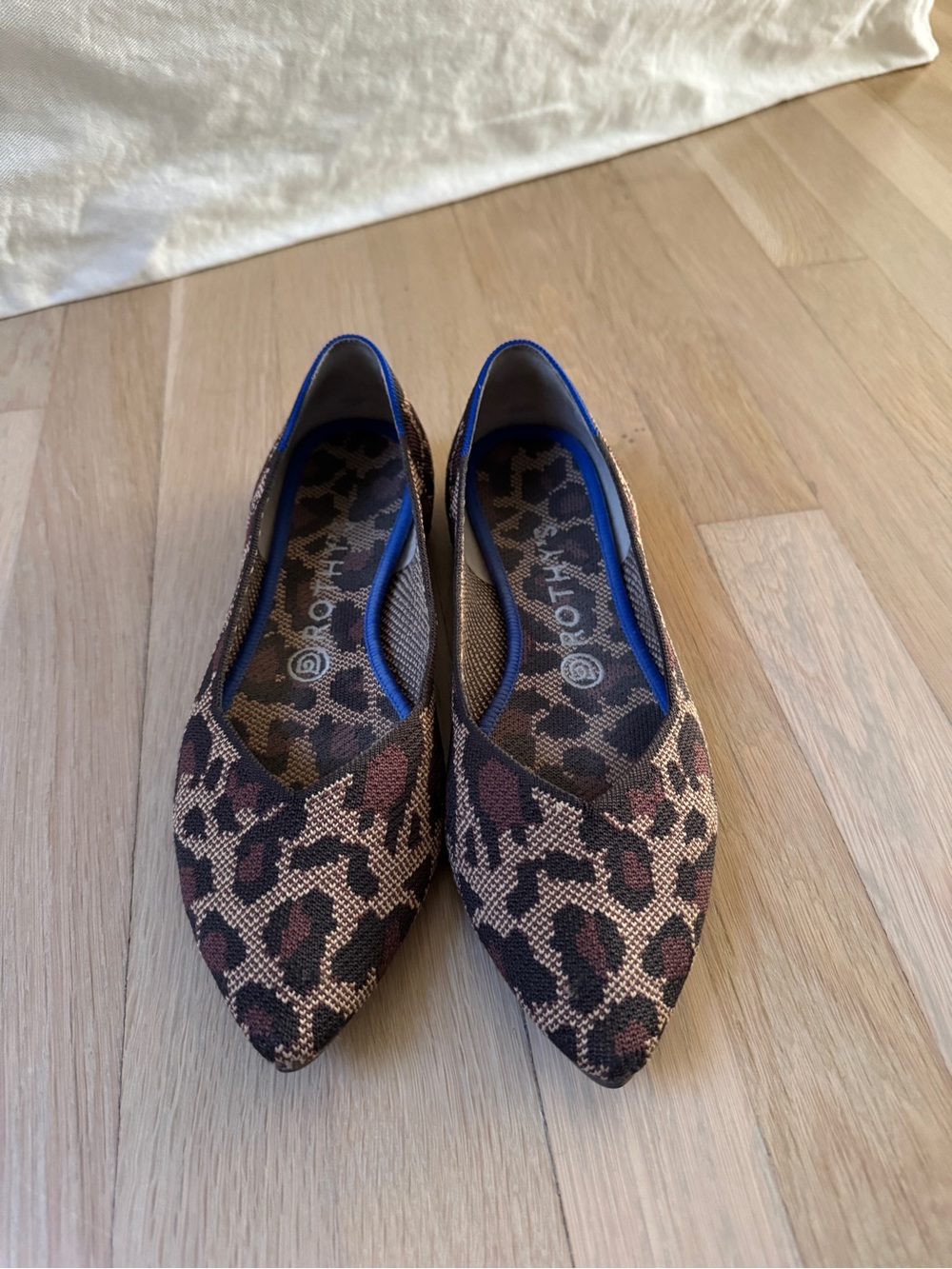 Rothys - The Point - Picture 2 of 4
